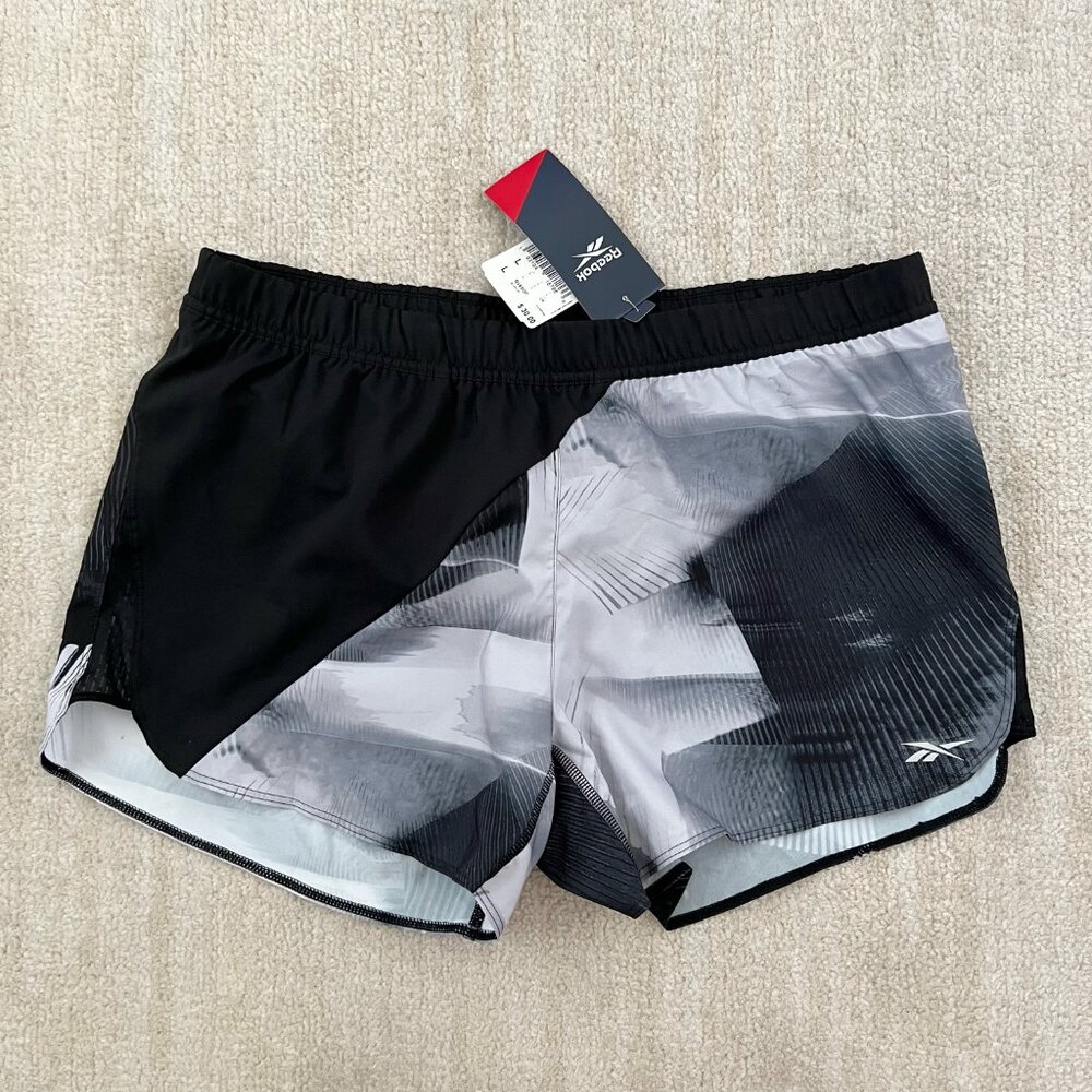 NWT Reebok Womens Speedwick Running Shorts L